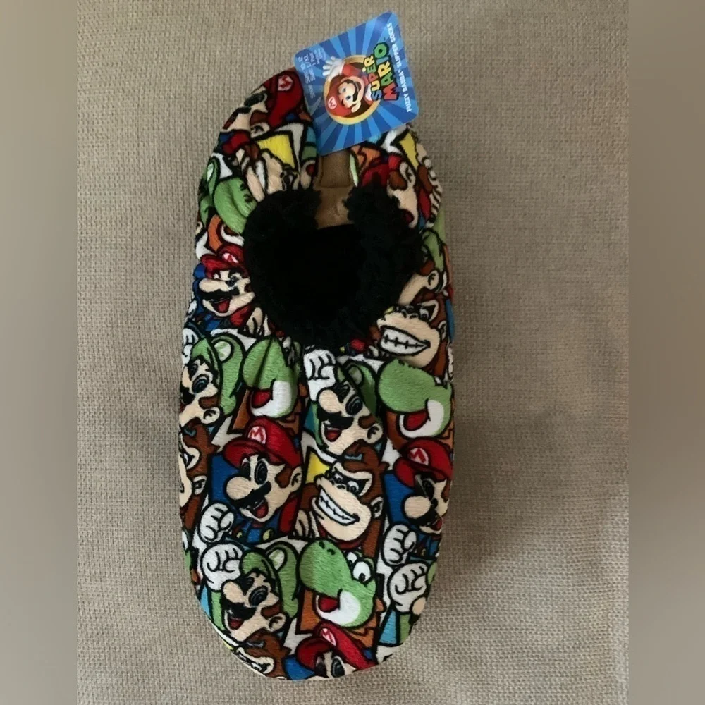 Super Mario Fuzzy Babba Slipper Socks
